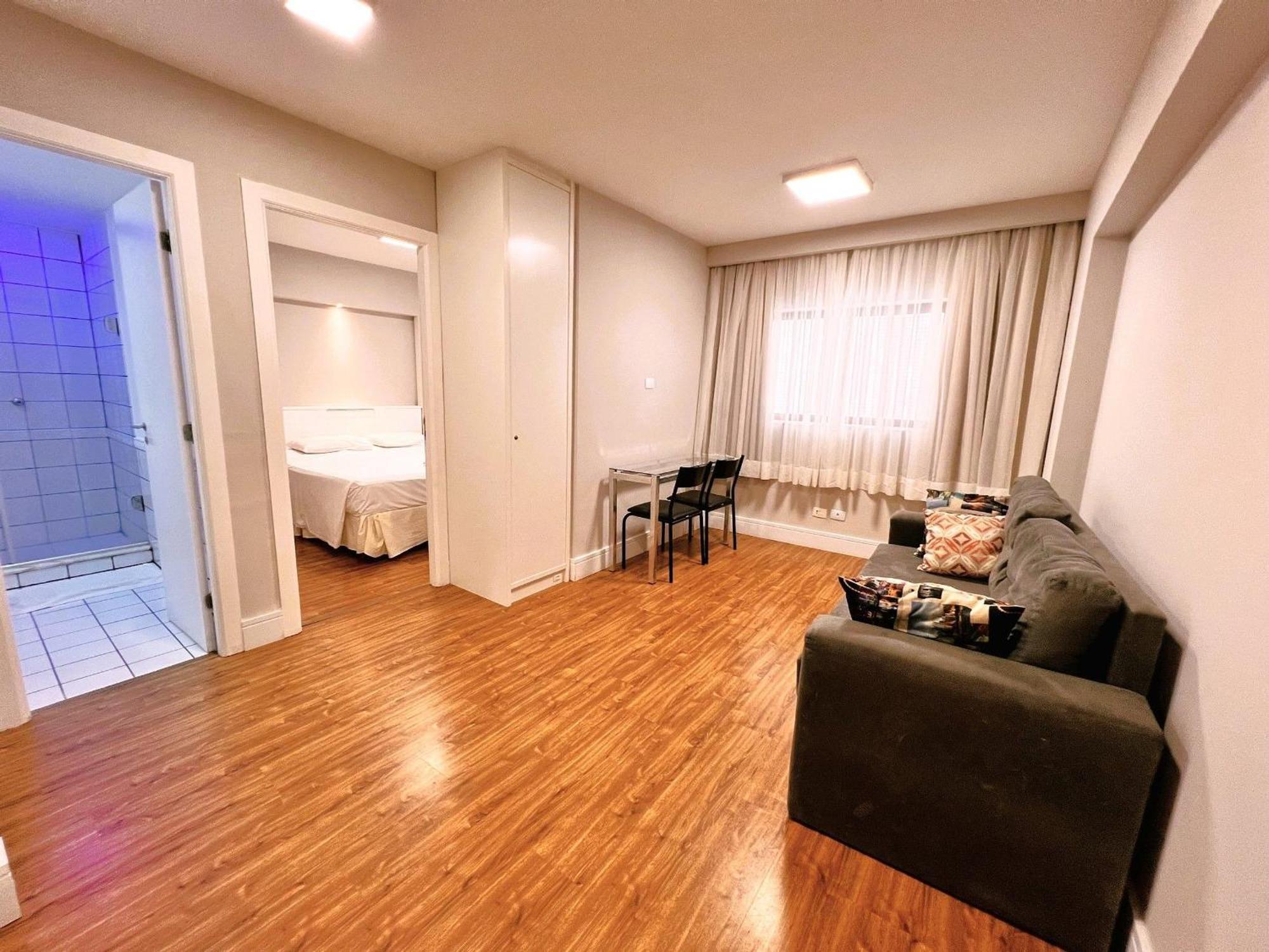 Flat No Local Do Centro/batel Apartamento *