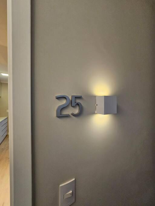 Moderno Com Sacada Ap 25 Soho Life * Curitiba