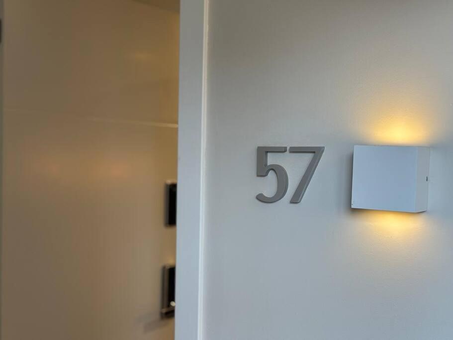 Moderno Ap 57 Soho Life * Curitiba