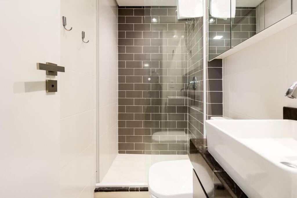 Moderno Ap 54 Soho Life Curitiba