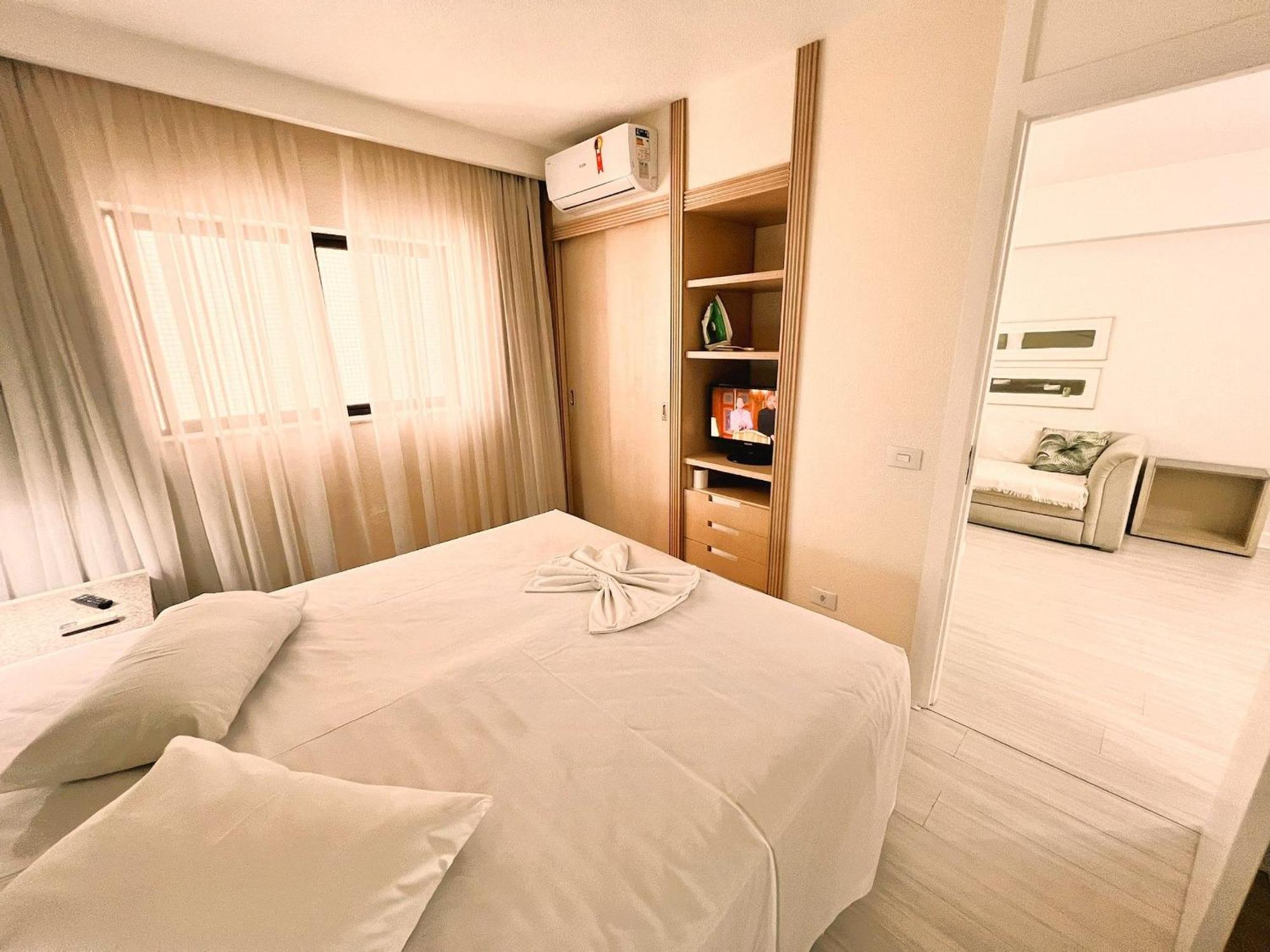 Apartamento Flat No Local Do Centro/batel *