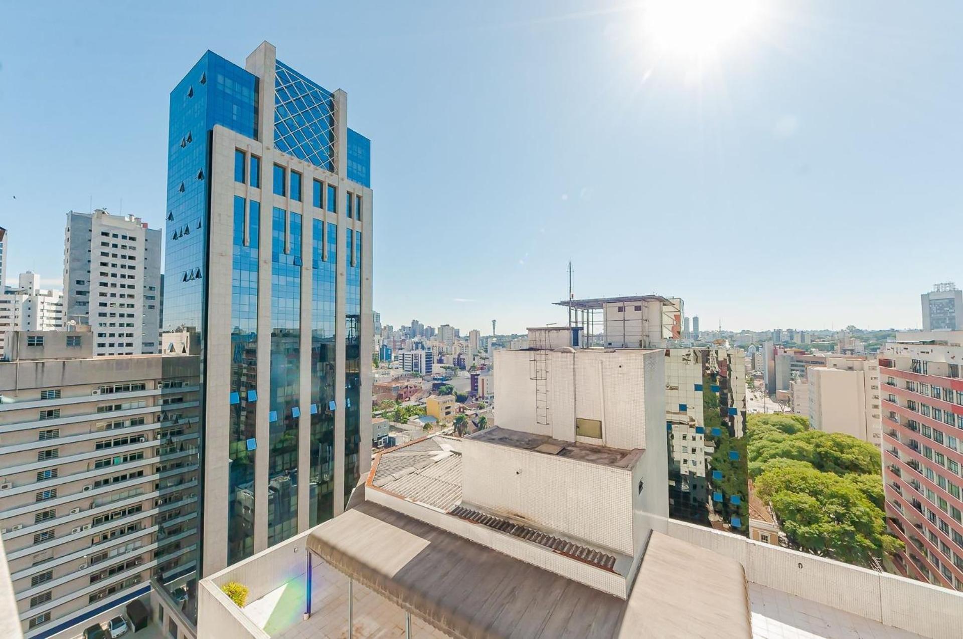 Apto-flat Excelente Localizacao Centro-batel - Somente Familiares Apartamento Curitiba
