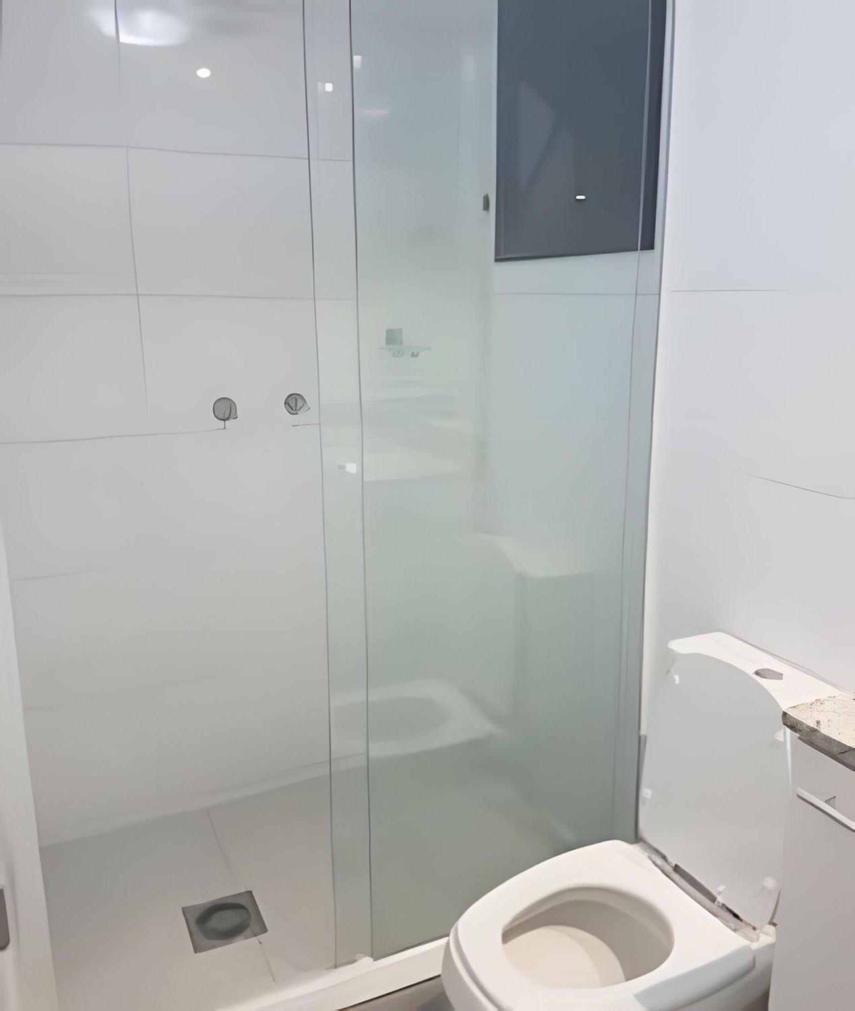 Apto Em Frente Ao Shopping Com Piscina Aquecida Apartamento *