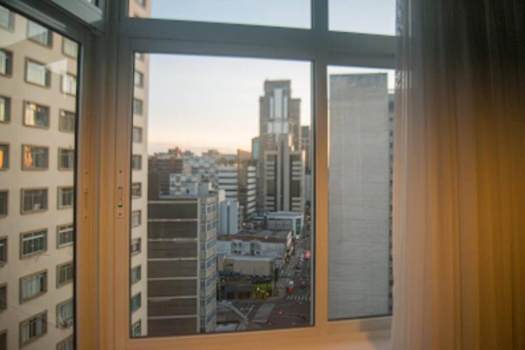 Central, Aconchegante E Retro Curitiba