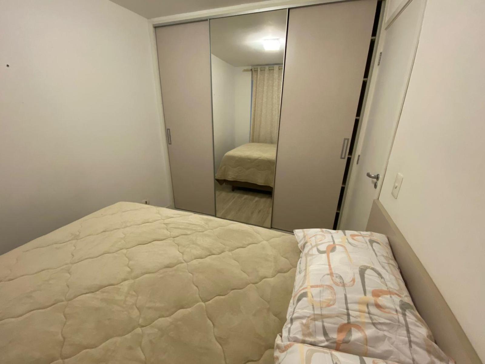 Bigorrilho 1 Qto Ar Condicionado, Lava E Seca, Sacada Apartamento *