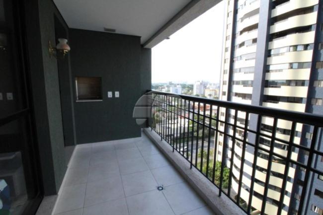 No Cabral Em Curitiba, Com 3 Quartos Sendo Um Closed, E 2 Garagens Apartamento