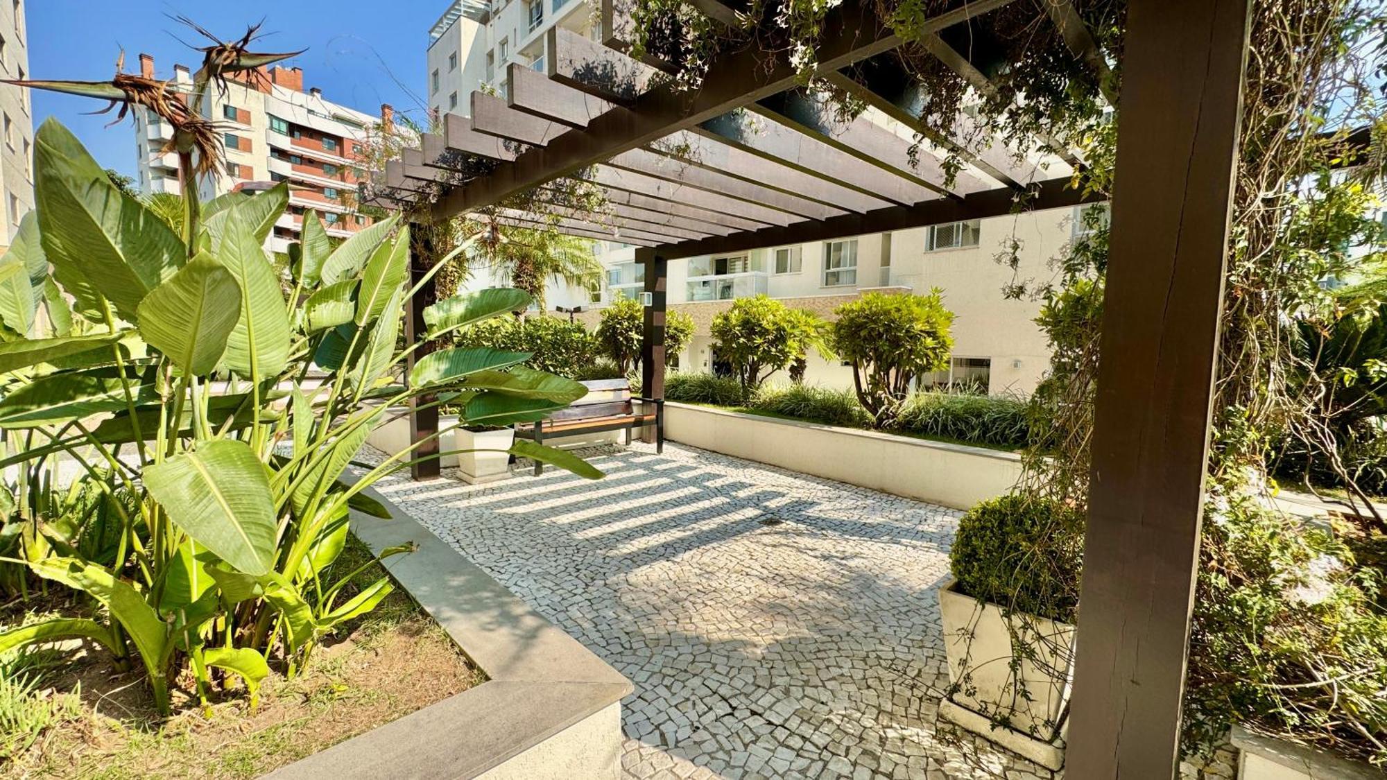 Encantador 2 Quartos Do Ladinho Do Jardim Botanico By Urooms Curitiba