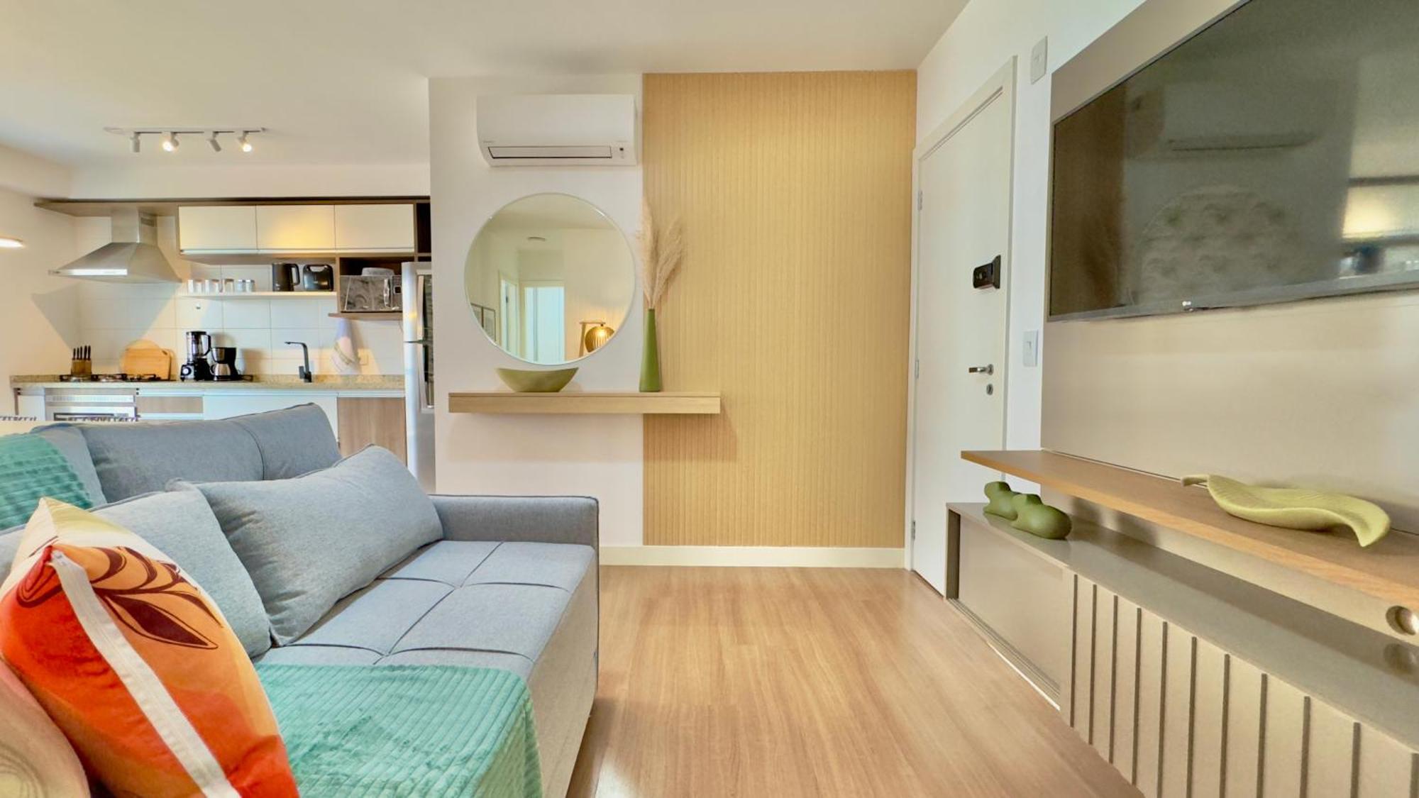 Apartamento Encantador 2 Quartos Do Ladinho Do Jardim Botanico By Urooms Curitiba