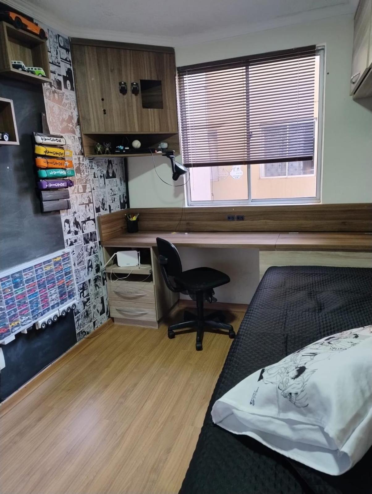 Apto Bem Localizado Em Curitiba
