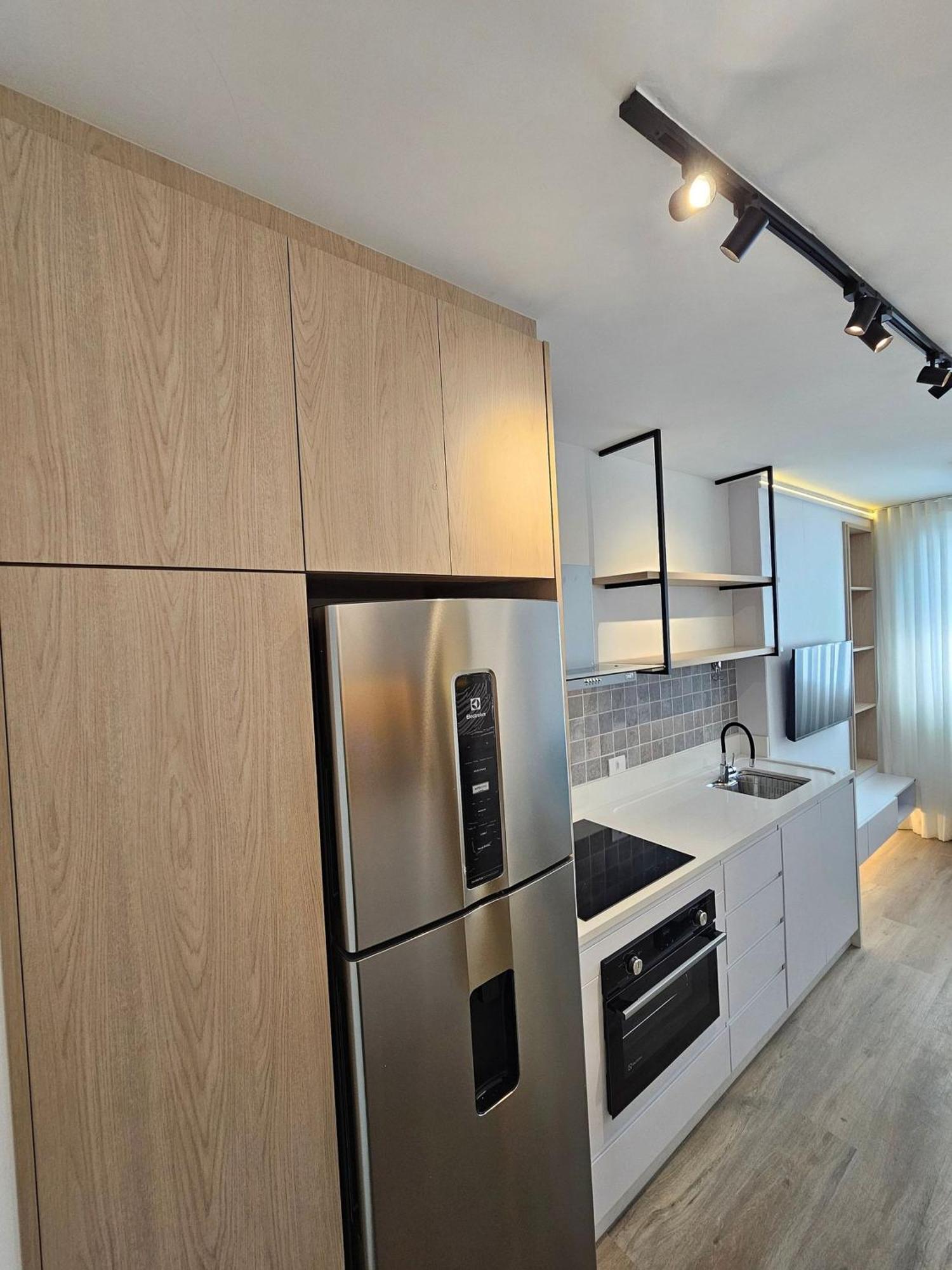 Apto Com Piscina Aquecida E Rooftop Apartment Curitiba