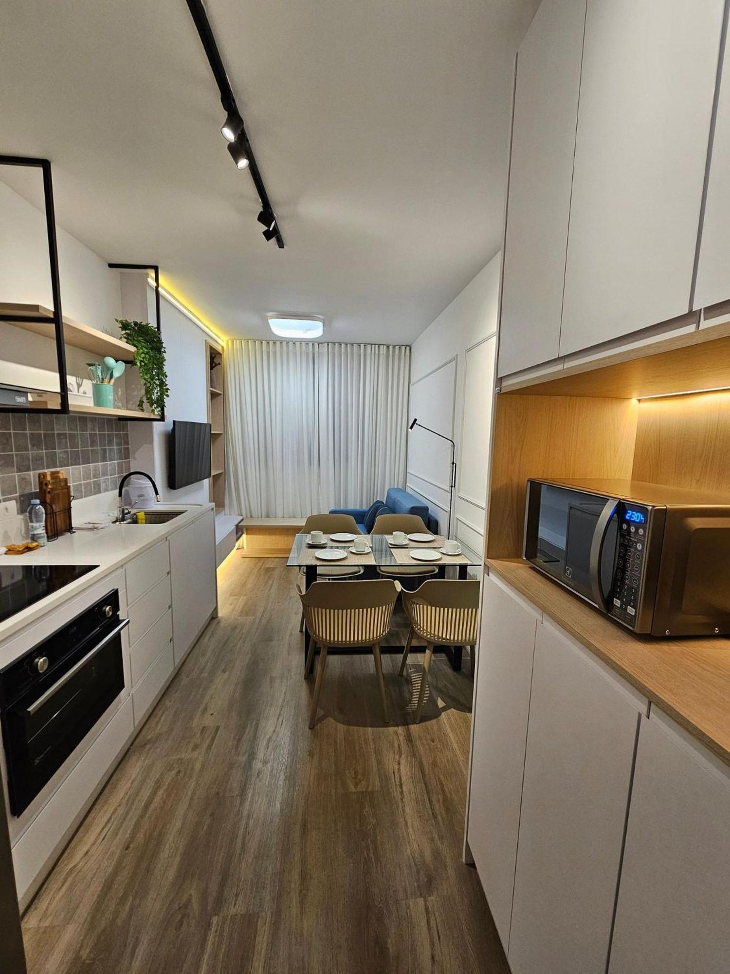 Apto Com Piscina Aquecida E Rooftop Apartment Curitiba