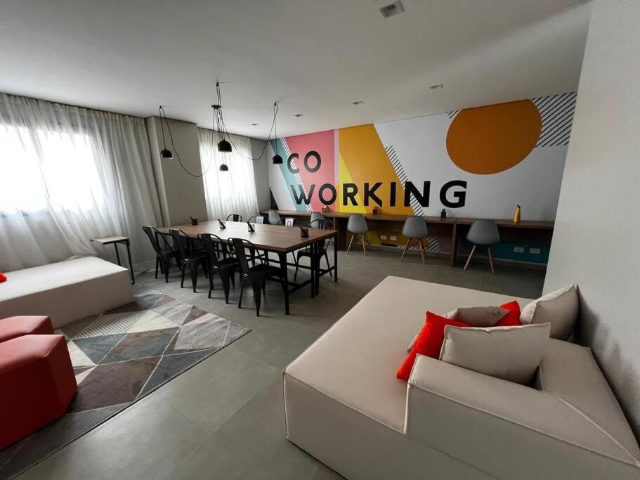 Apartamento One House Portao *