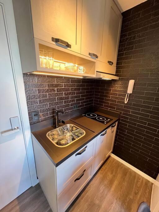 Estudio Moderno No Centro Proximo Ao Batel Apartment *