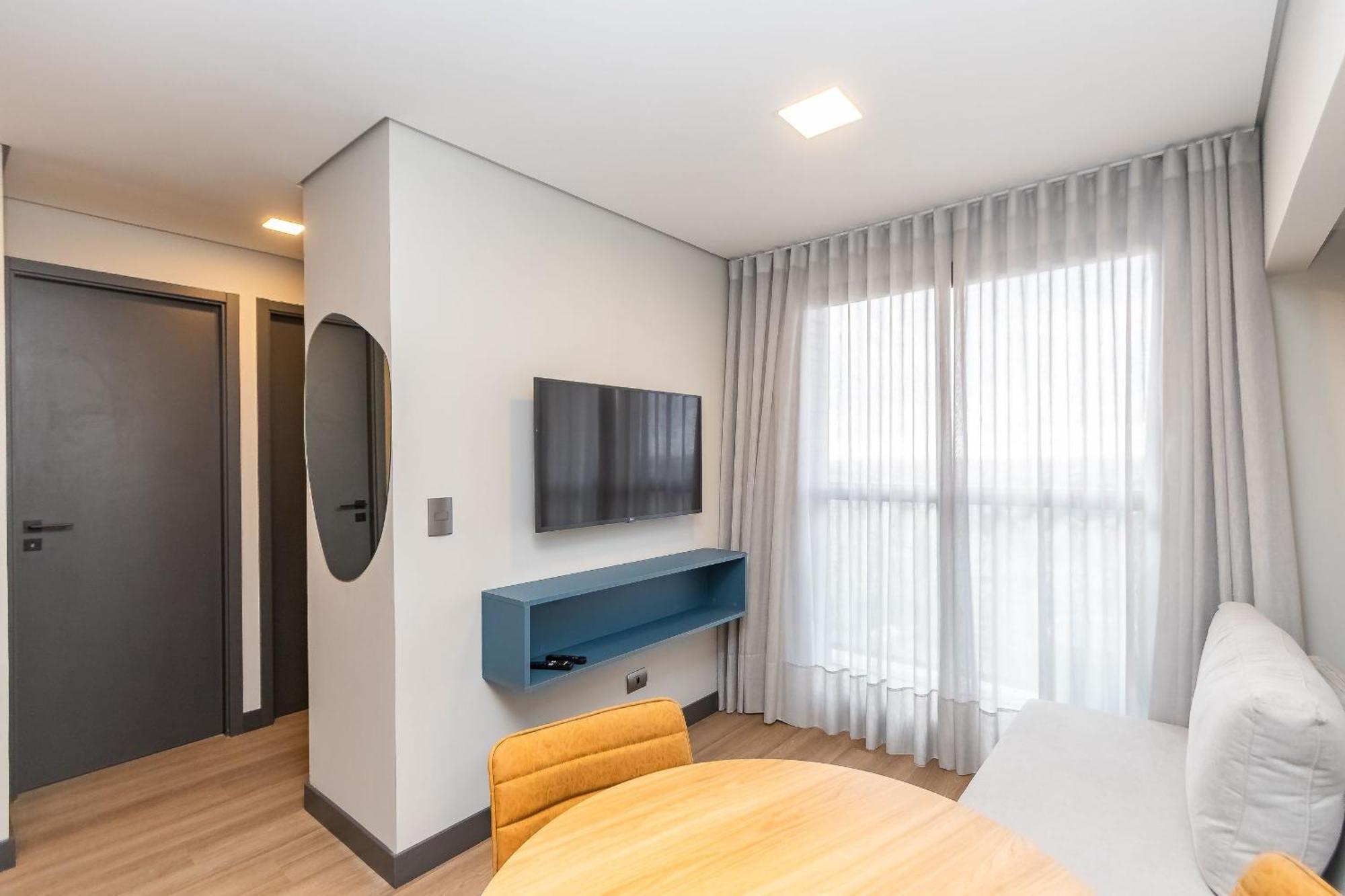 Vibe - Apto De 2 Quartos - 3 Pessoas - Vib0401 Apartamento Curitiba