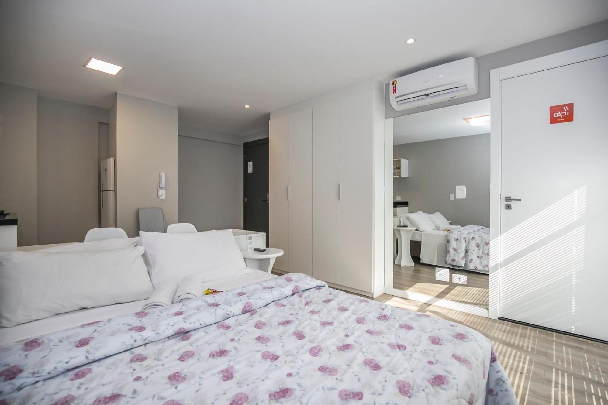 Apartment Com Sacada - All0802