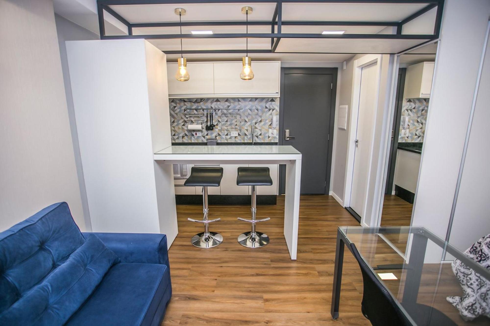 Apartamento Com 1 Cama De Casal E 1 Sofa Cama - All1619 *