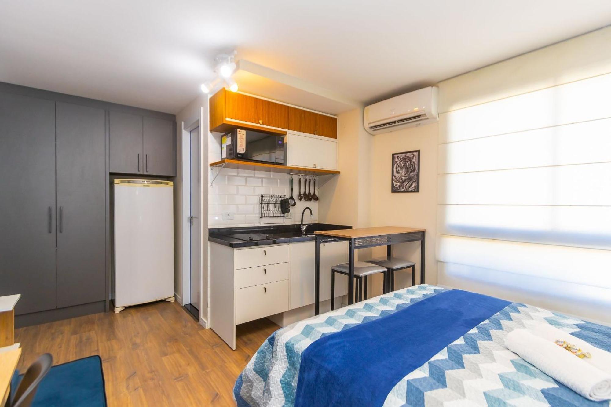 Casal No Need - All1220 Apartamento *