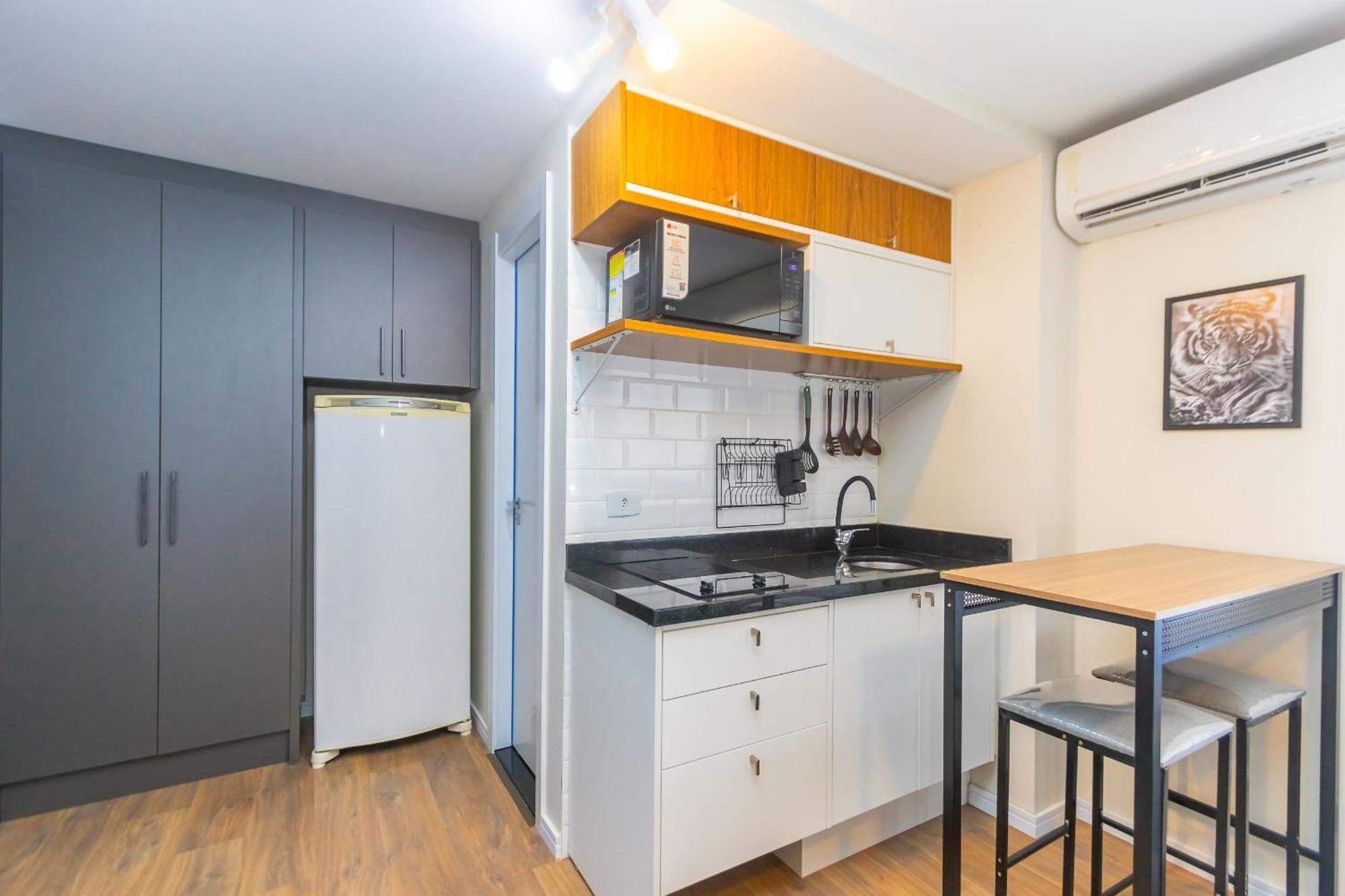 Casal No Need - All1220 Apartamento Curitiba
