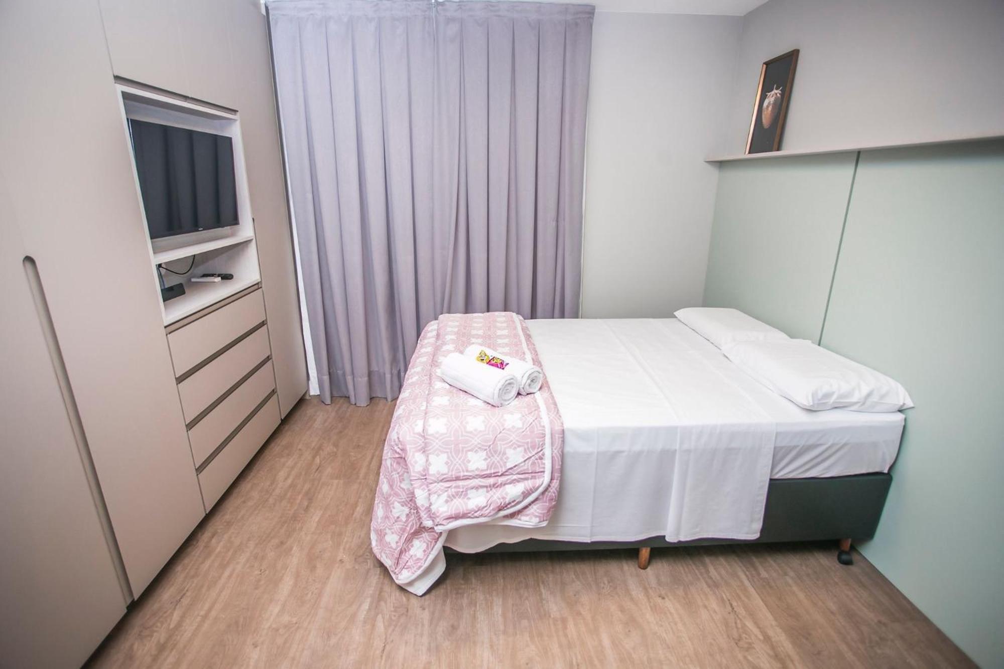 Confortavel Com Sacada - All1016 Curitiba