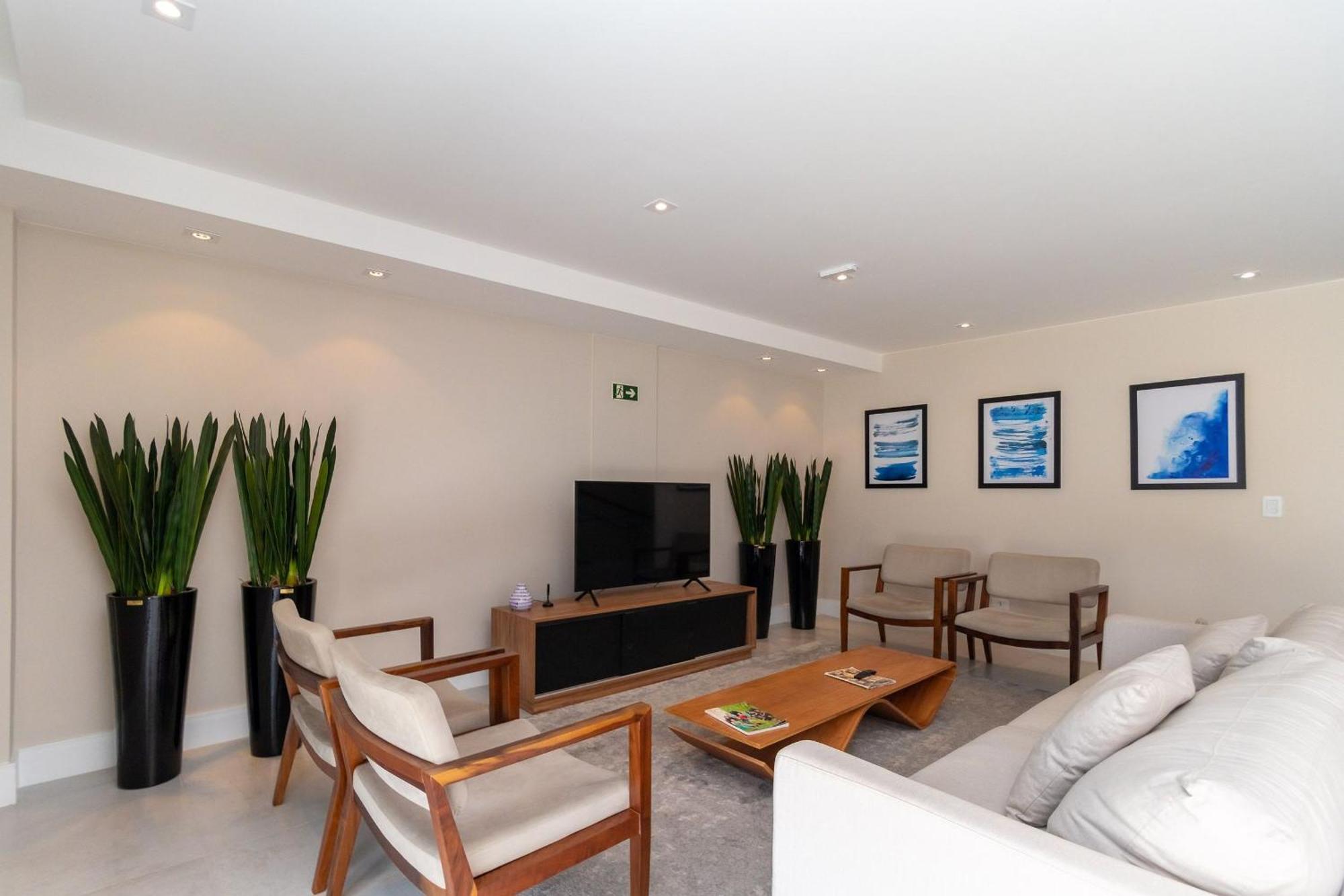 Apartamento Com Sacada All0717 Curitiba