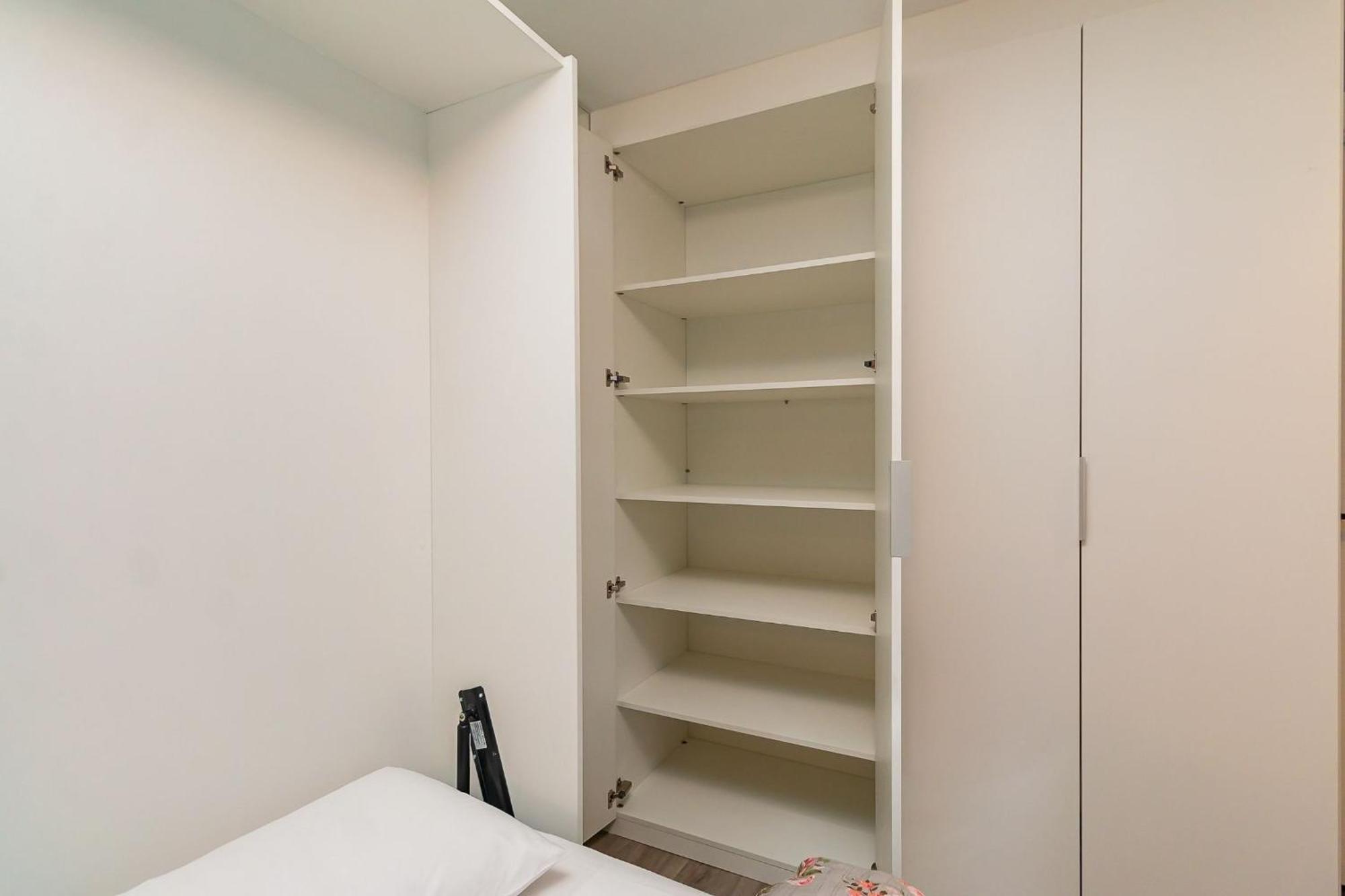 Com Sacada All0717 Apartamento *