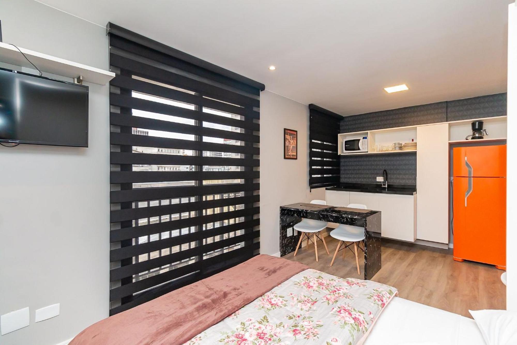 Apartamento Com Sacada All0717 Curitiba