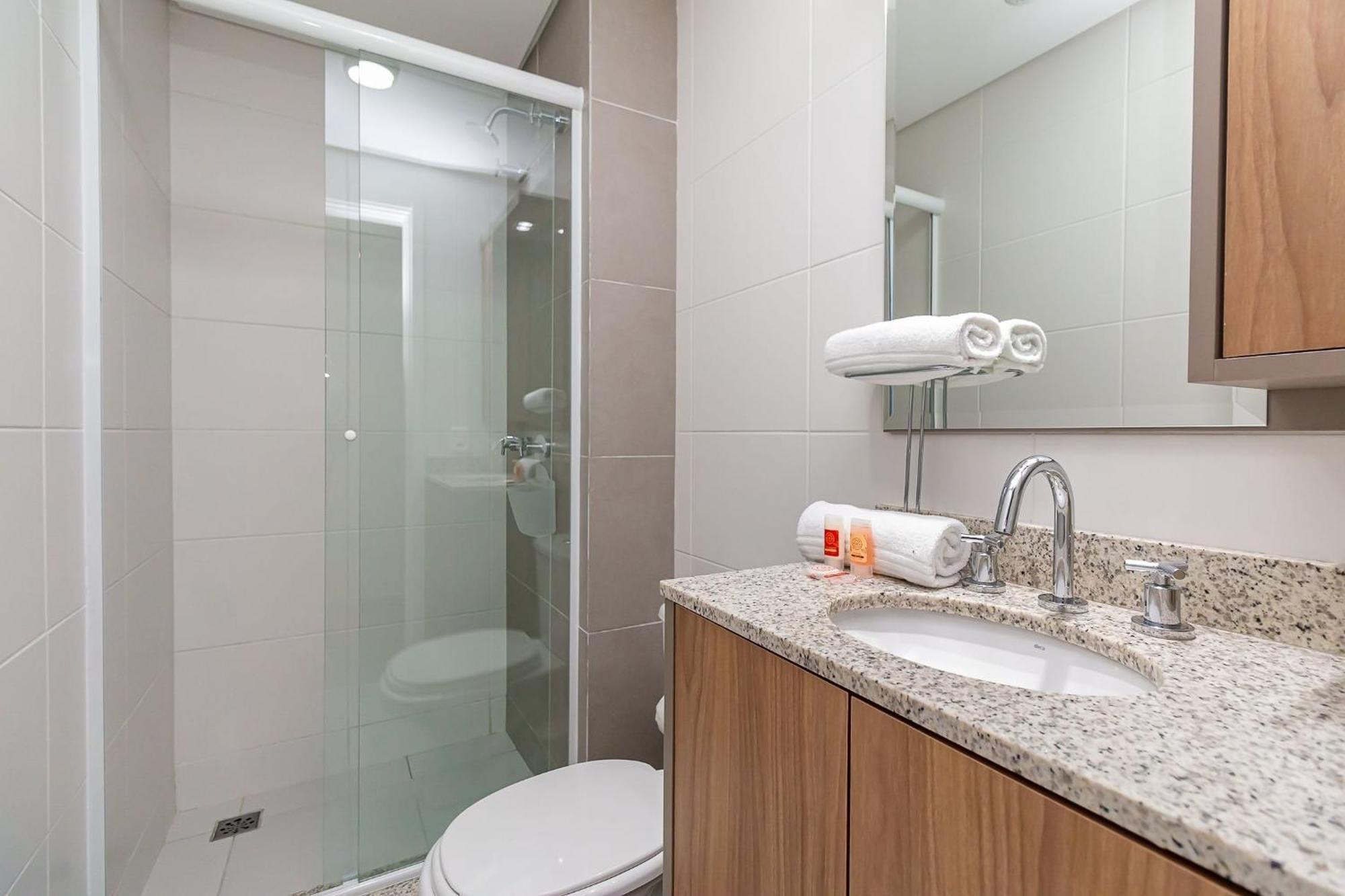 Apartamento Com Vaga De Garagem - Sev0813 *