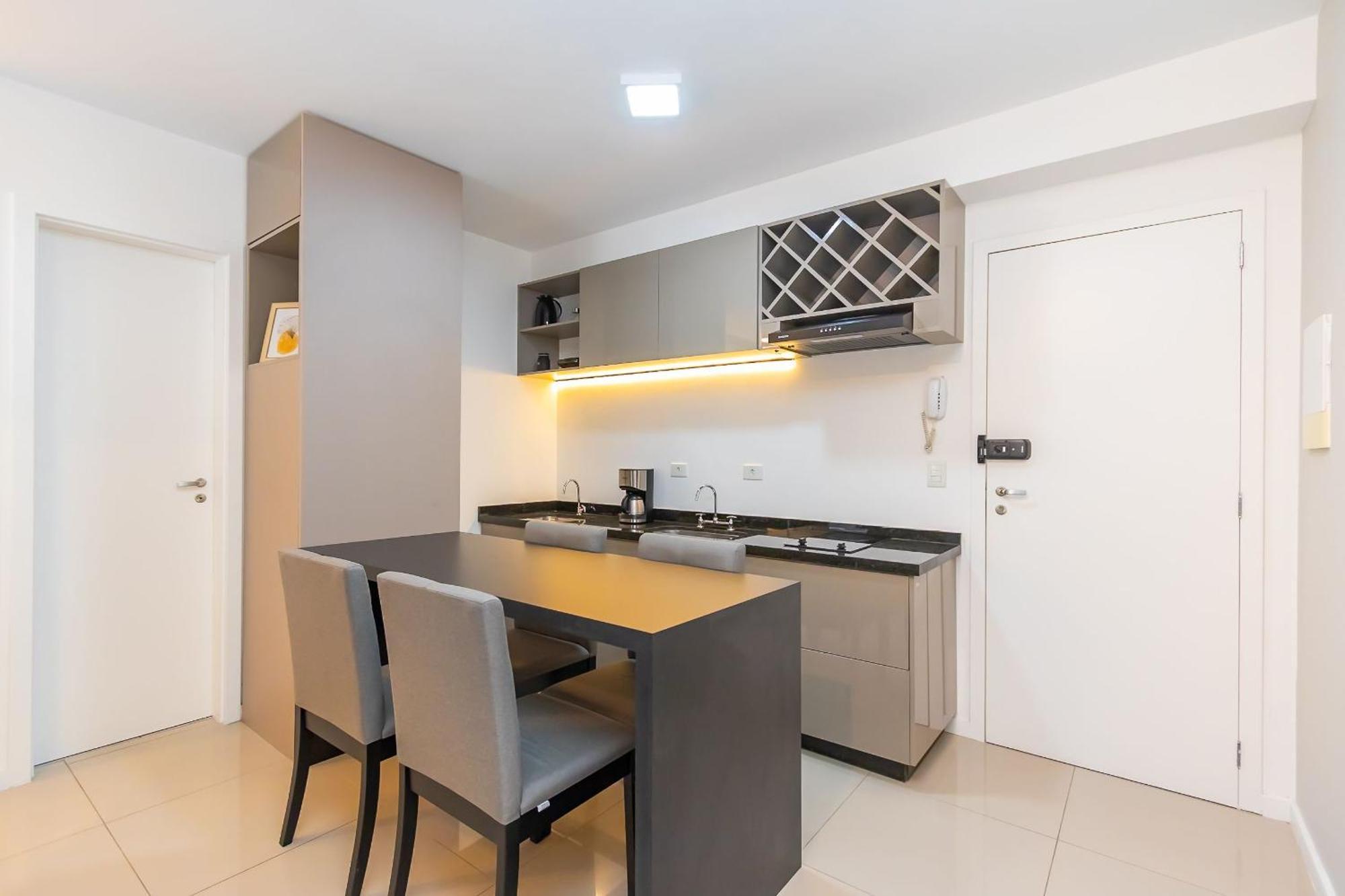 Estudio No Life Space Sete Com Vaga - Lss0412 Apartamento Curitiba
