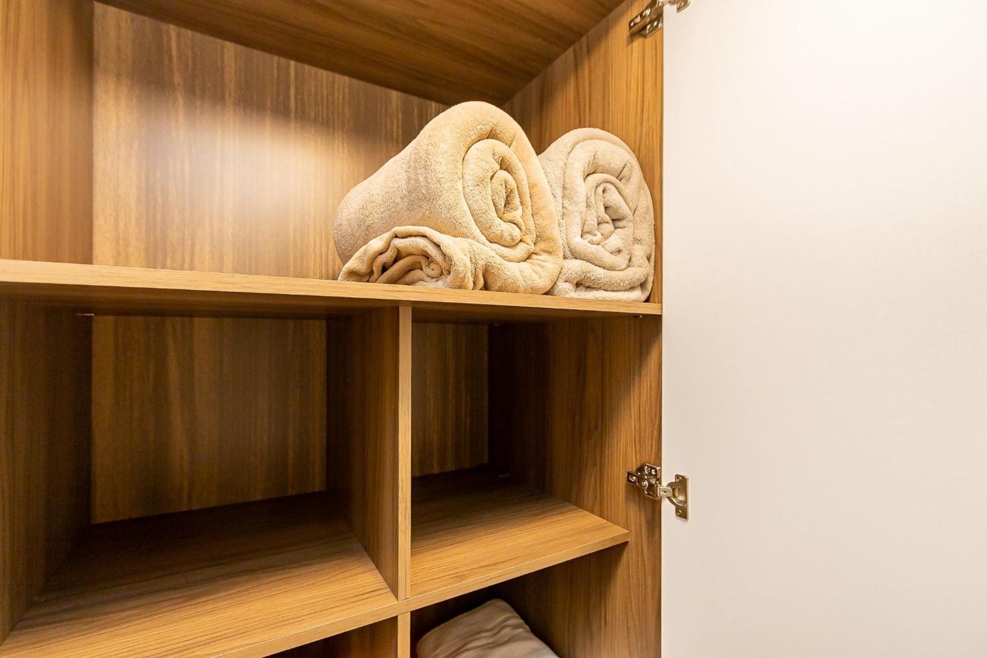 Apartment Apto 1 Proximo A Shooping Cristal - Emi0406 *