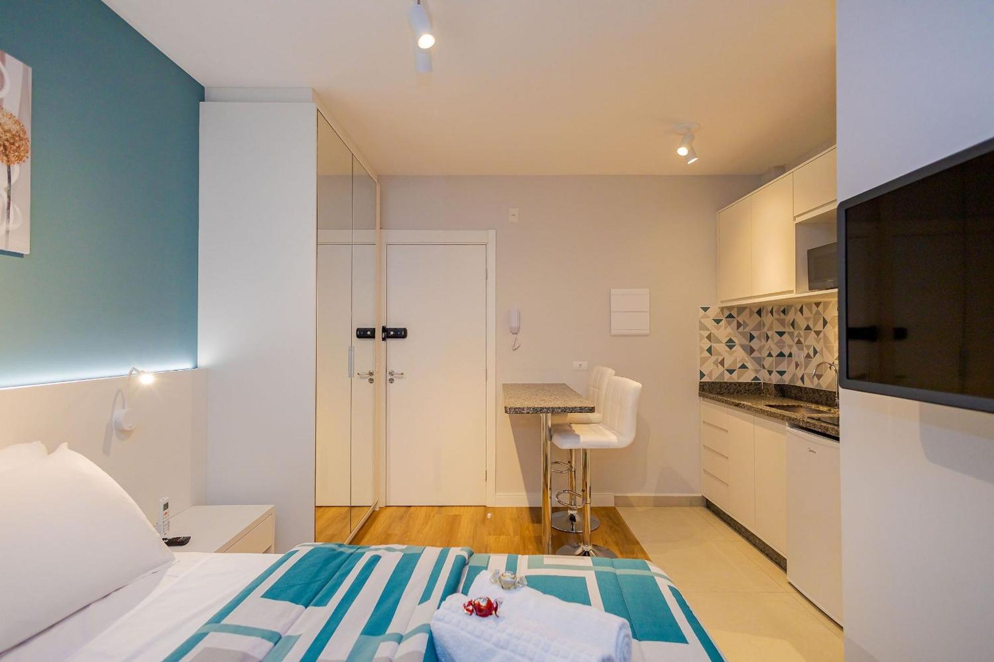 Apartamento Com 1 Cama De Casal E 1 Solteiro - Eco0509 Curitiba