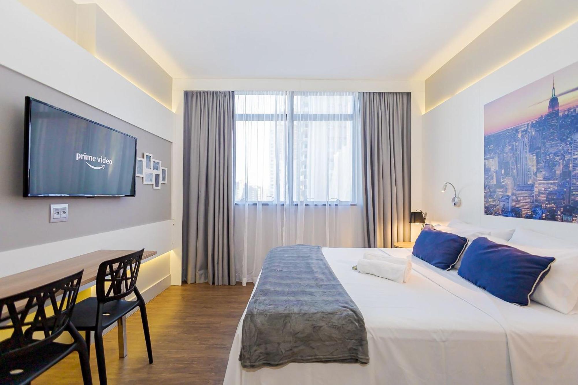Apartamento Estudio Completo No Batel - Hsb1262 *