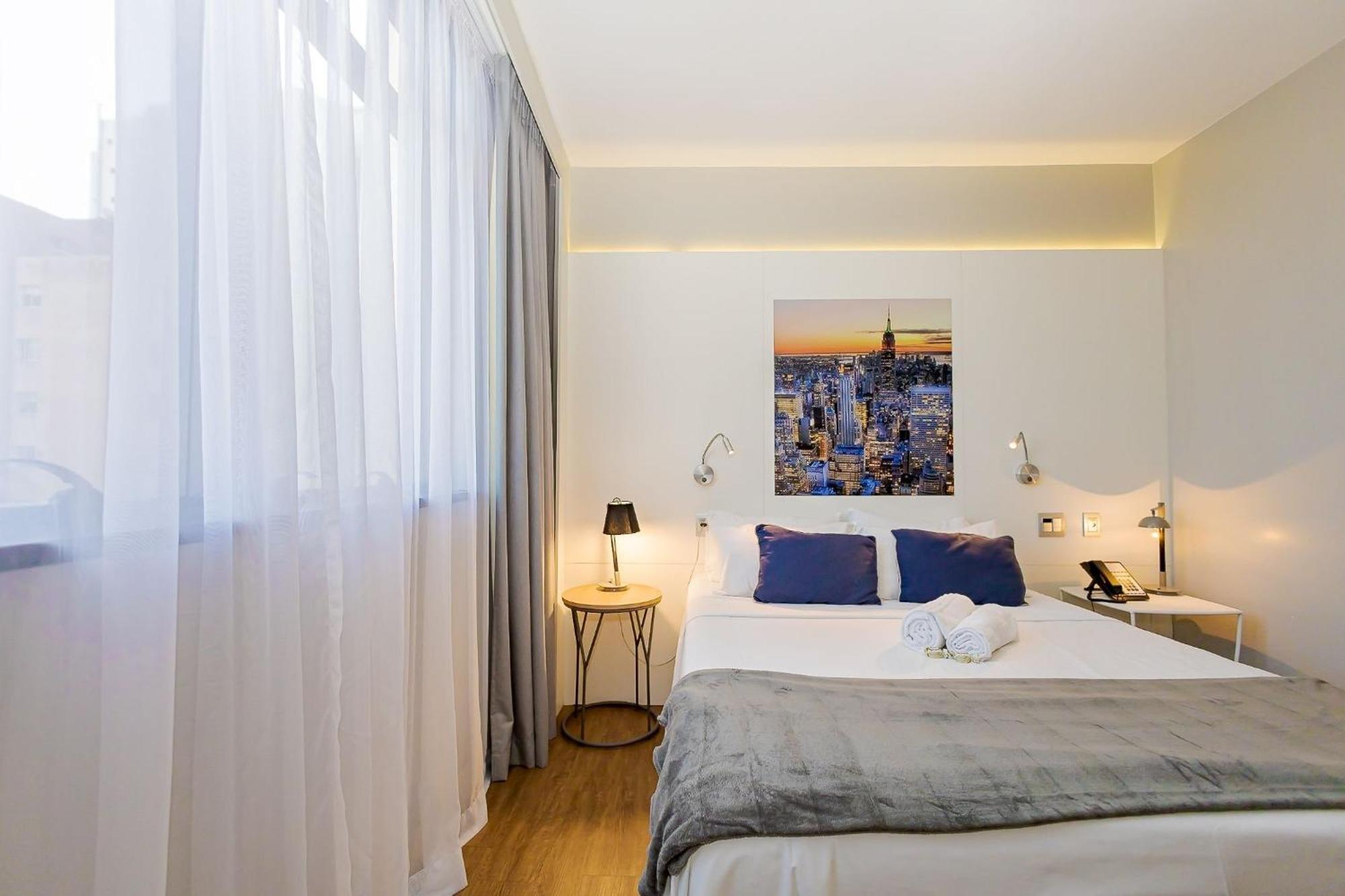 Apartamento Estudio Completo No Batel - Hsb1262 Curitiba