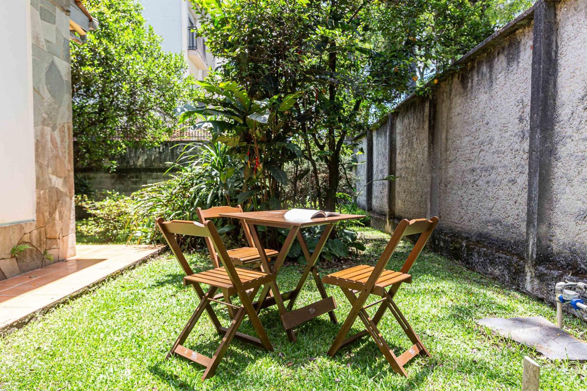 Memora - Quartos Em Casa Proximo Ao Parque Bacacheri