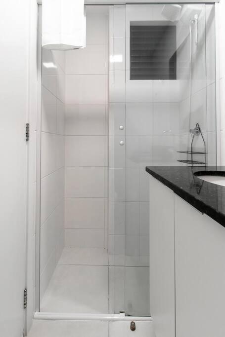 No Coracao De Curitiba, Ao Lado Do Shopping Apartamento *