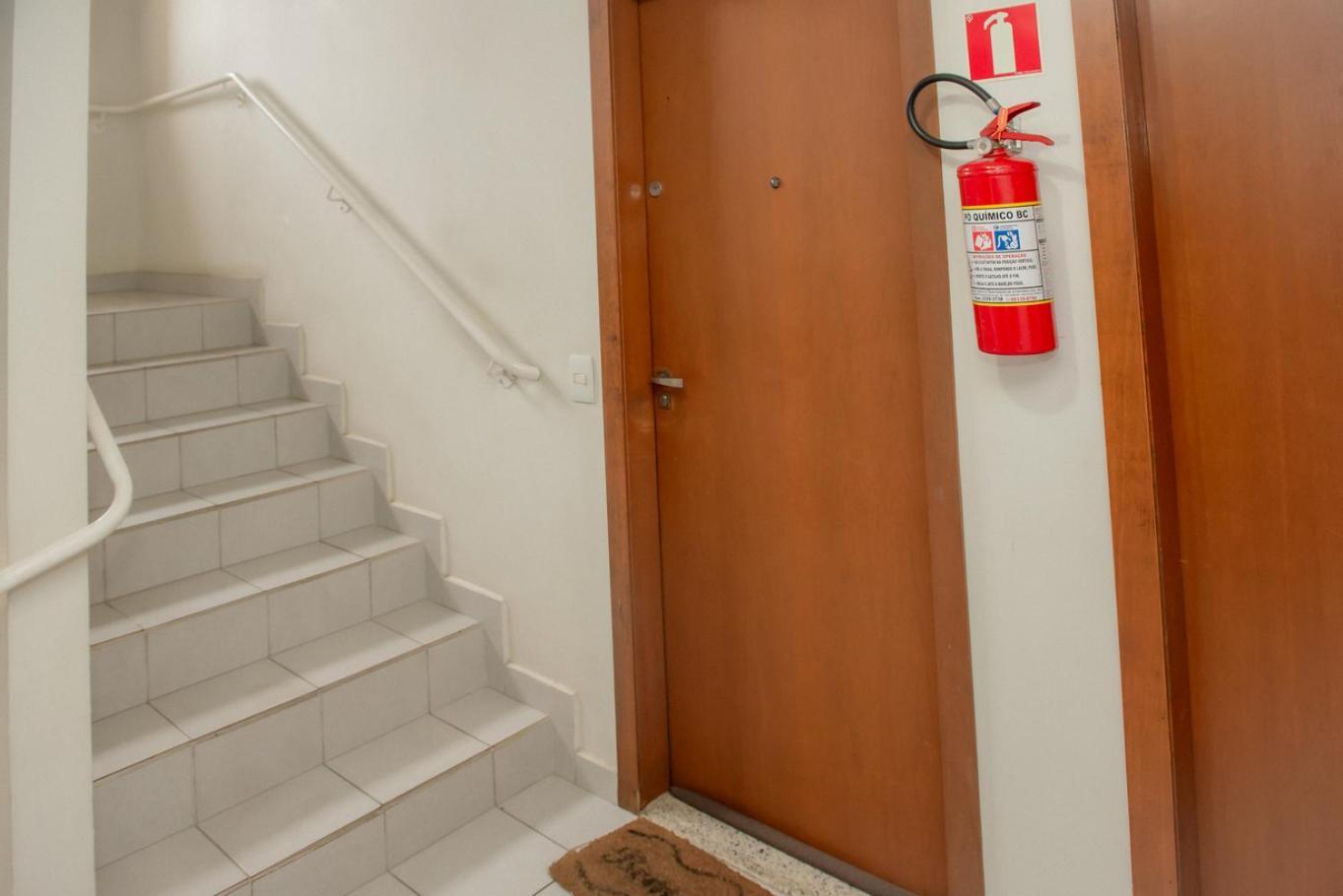 Apto Com Churrasqueira, Wifi E Otima Localizacao