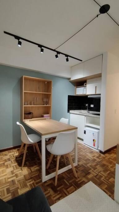Reformado No Centro! Apartment *