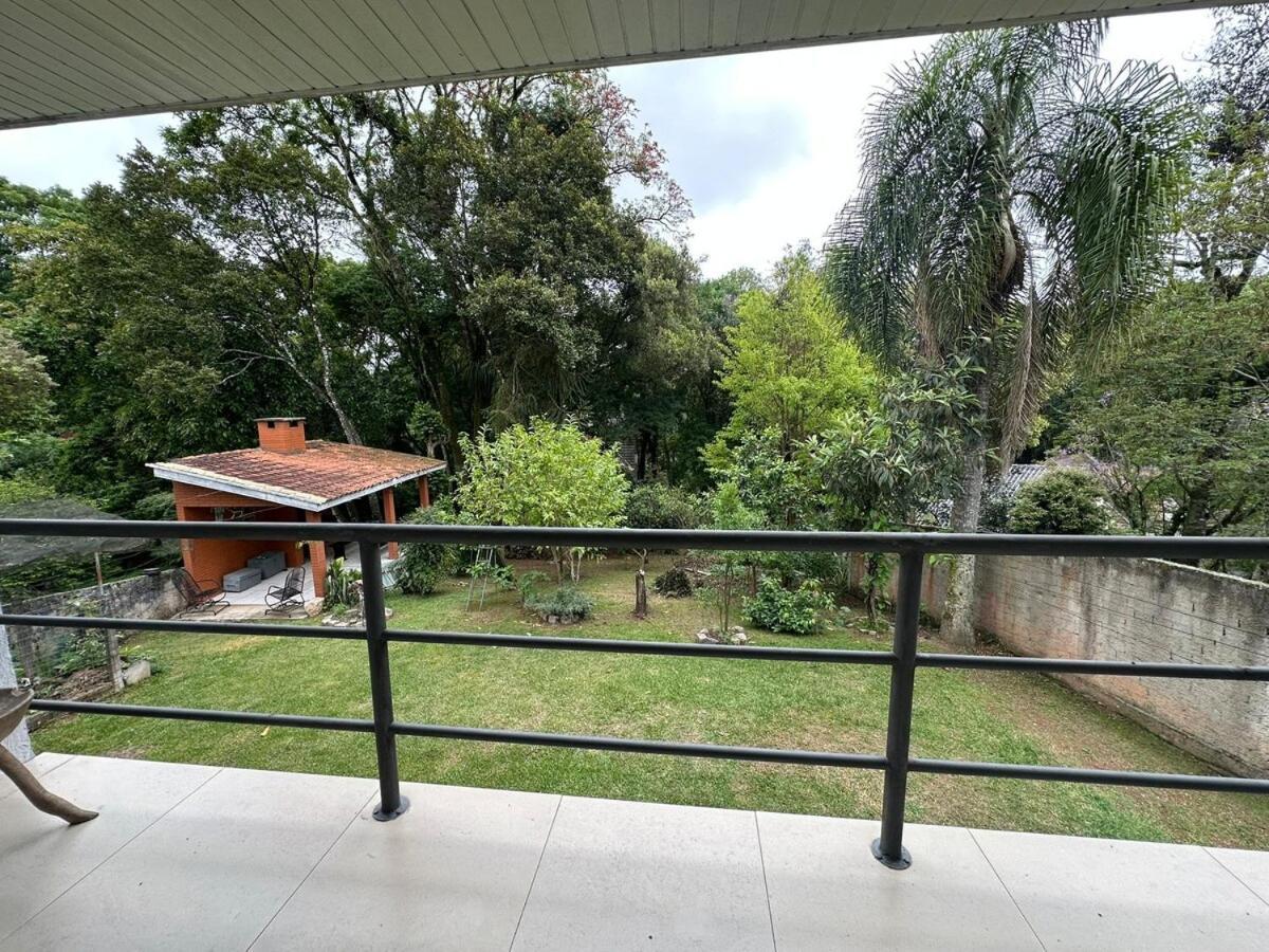 Casa Bem Equipada No Barreirinha Curitiba