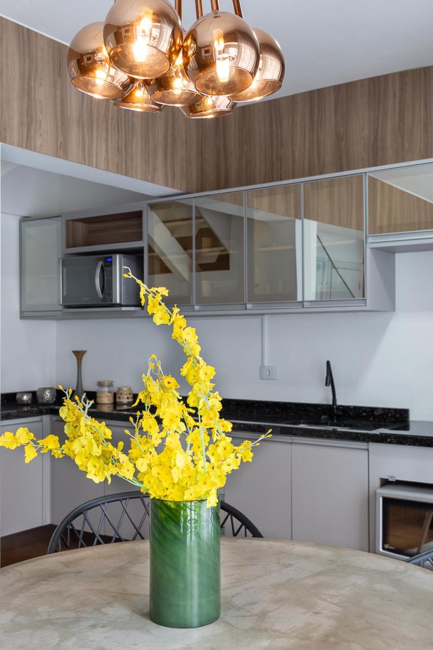 Duplex Decorado Com Dois Quartos No Batel Apartamento *