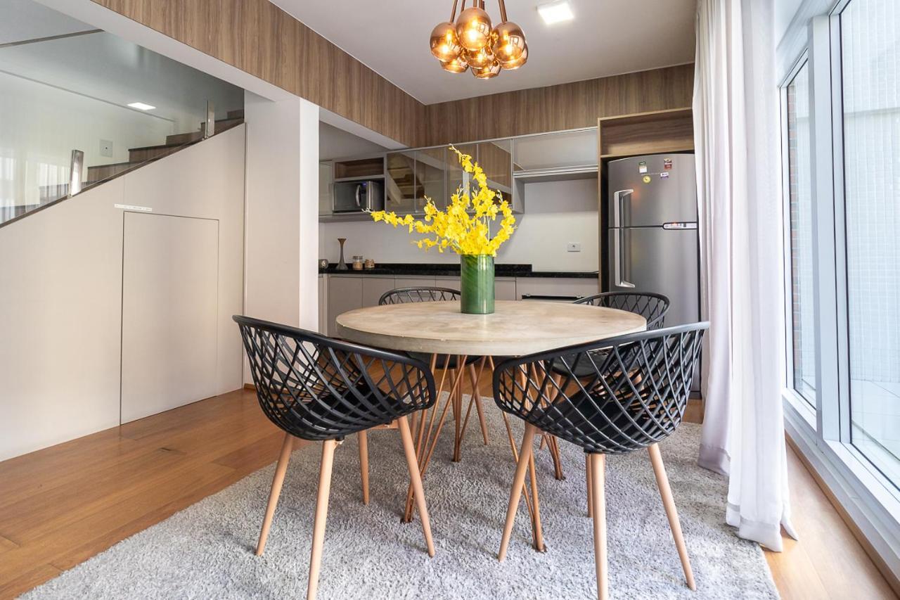 Duplex Decorado Com Dois Quartos No Batel Apartamento Curitiba