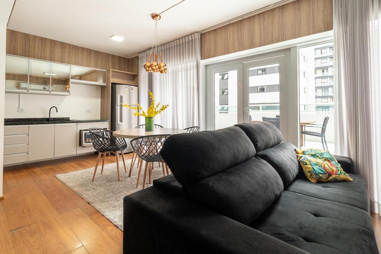 Duplex Decorado Com Dois Quartos No Batel Curitiba