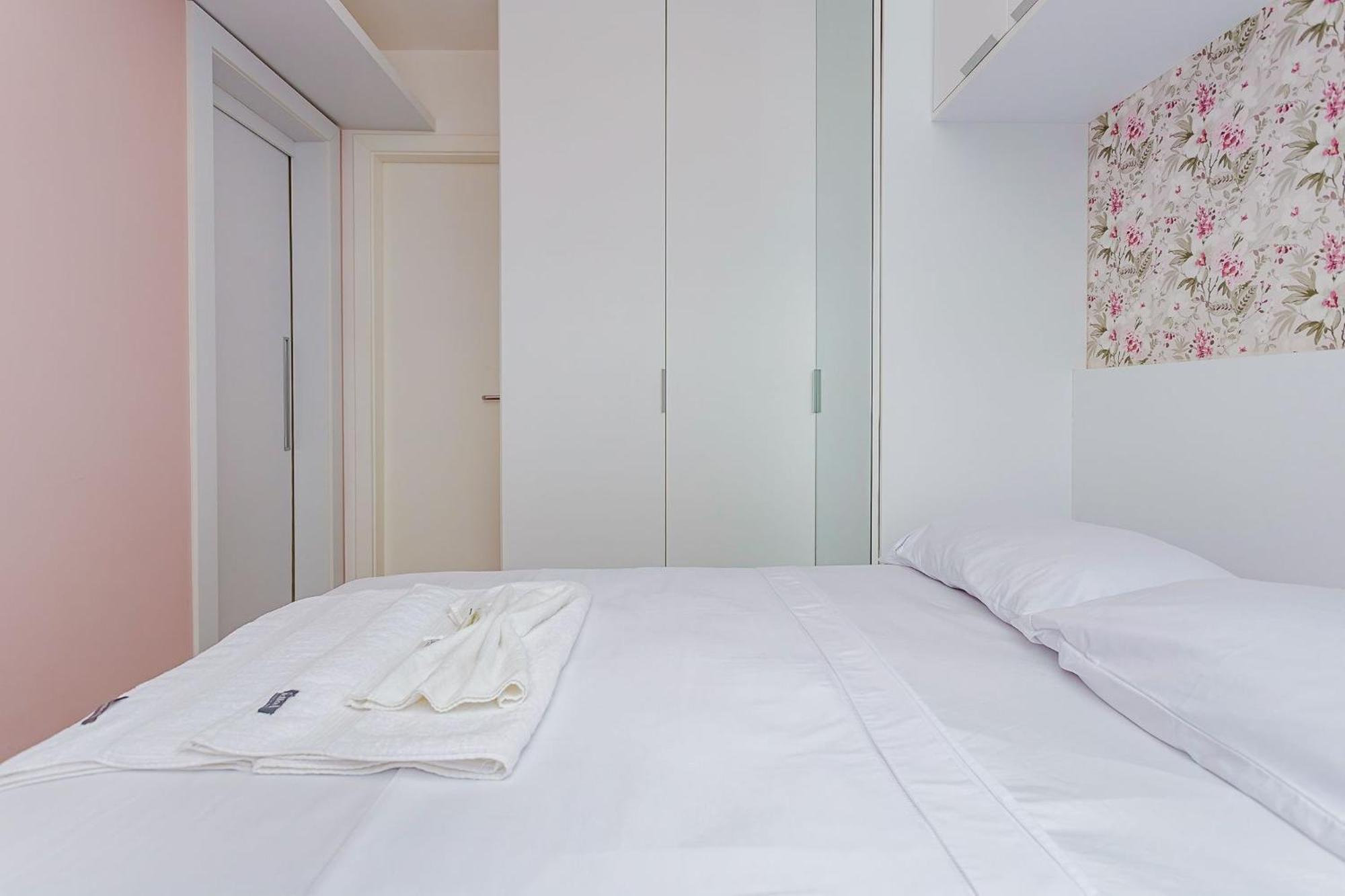 Apartamento Ed. Ilha De Kynaros | Conforto E Praticidade No Bairro Novo Mundo *