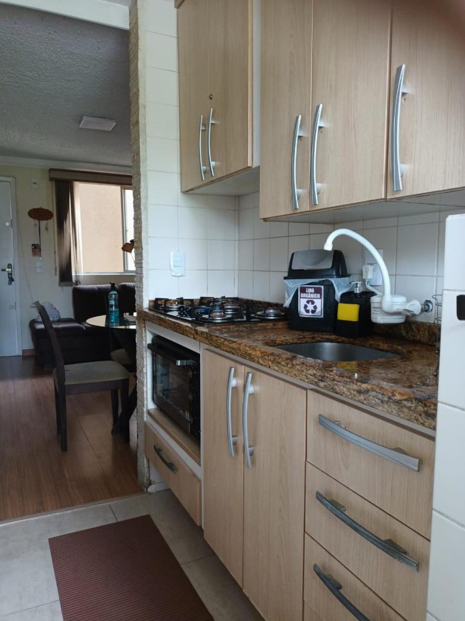 Apto Bem Localizado Em Apartamento Curitiba