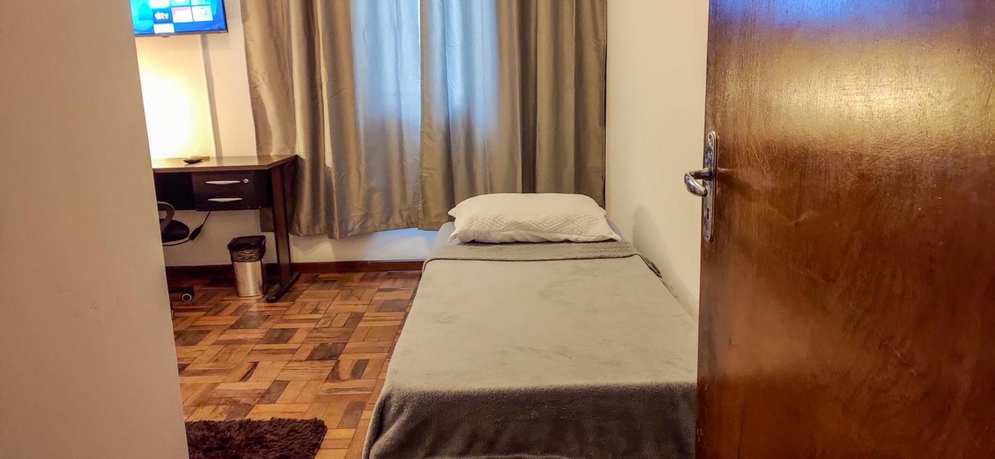 Quarto Da Fe, Central, Perto De Tudo O Que Voce Precisa! Homestay *