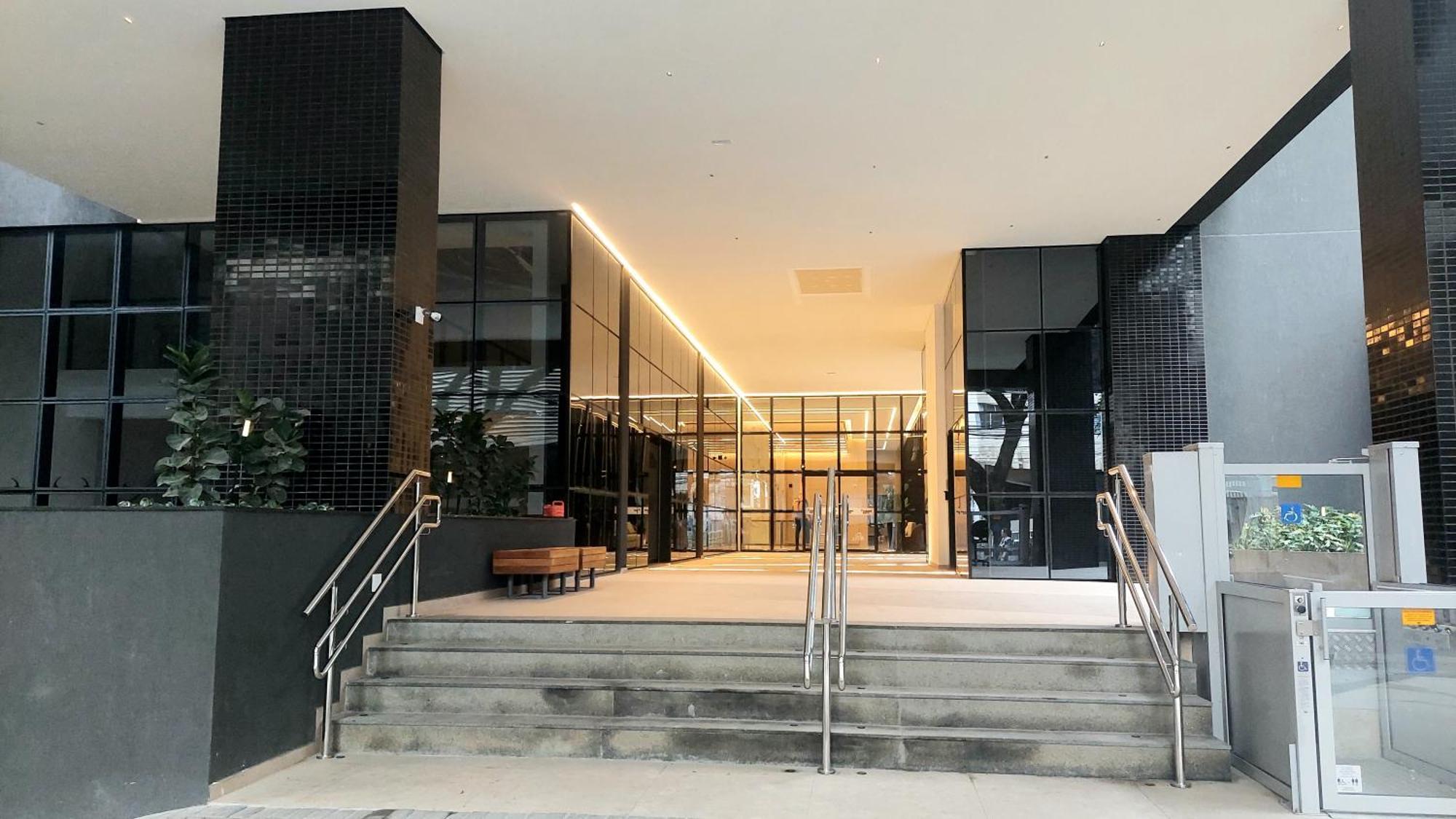 Batel - Piscina Borda Infinita - Criancas Gratis - Colchao Massageador Apartment