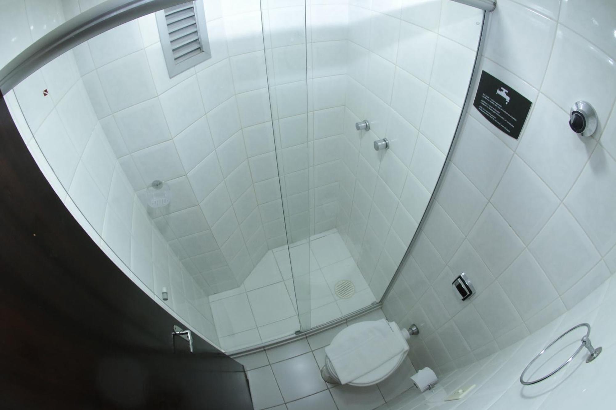Hotel Esquina Batel - Economico