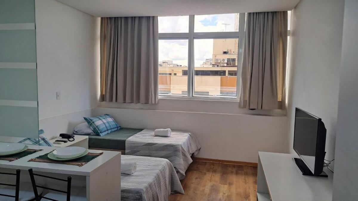 Apartamento Flat Centro De Rua 24