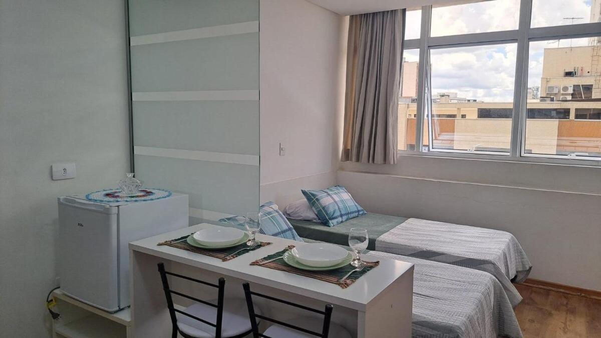 Apartamento Flat Centro De Rua 24 Curitiba