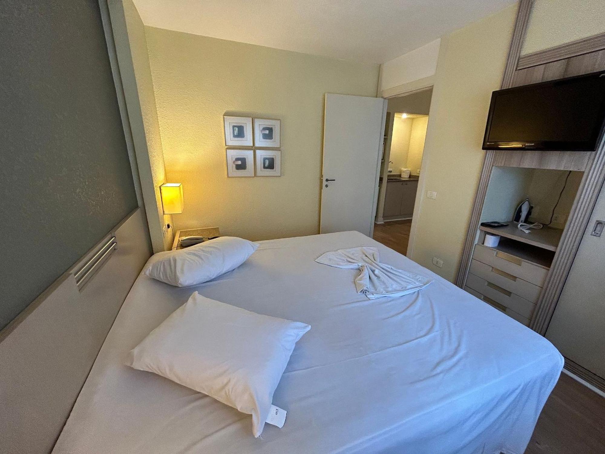 Flat No Local Do Centro/batel Apartamento *