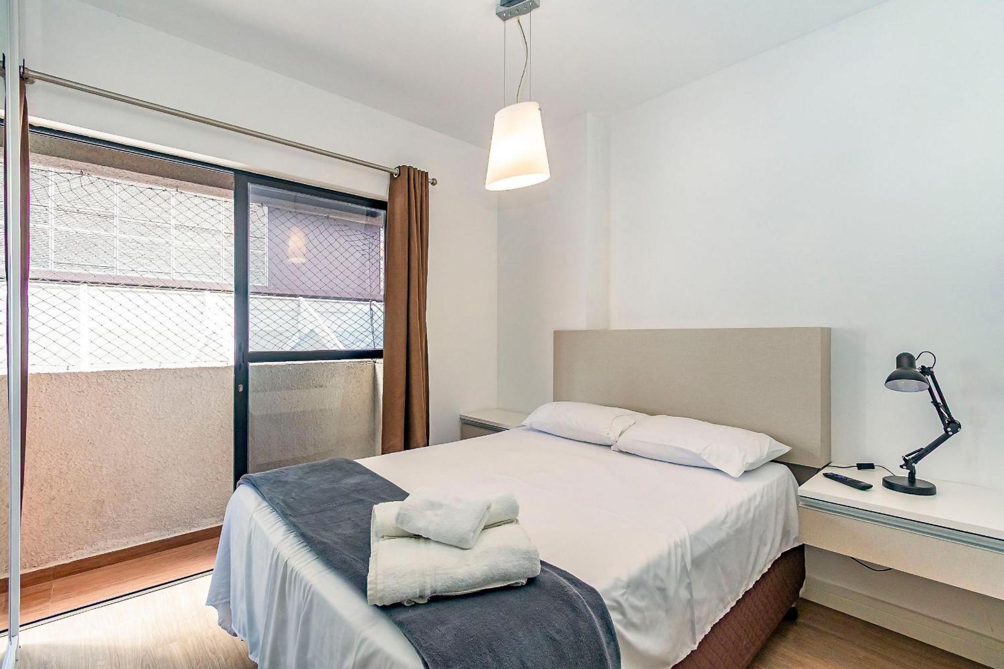 Apartamento Apto Em Frente Ao Shopping Com Piscina Aquecida Curitiba