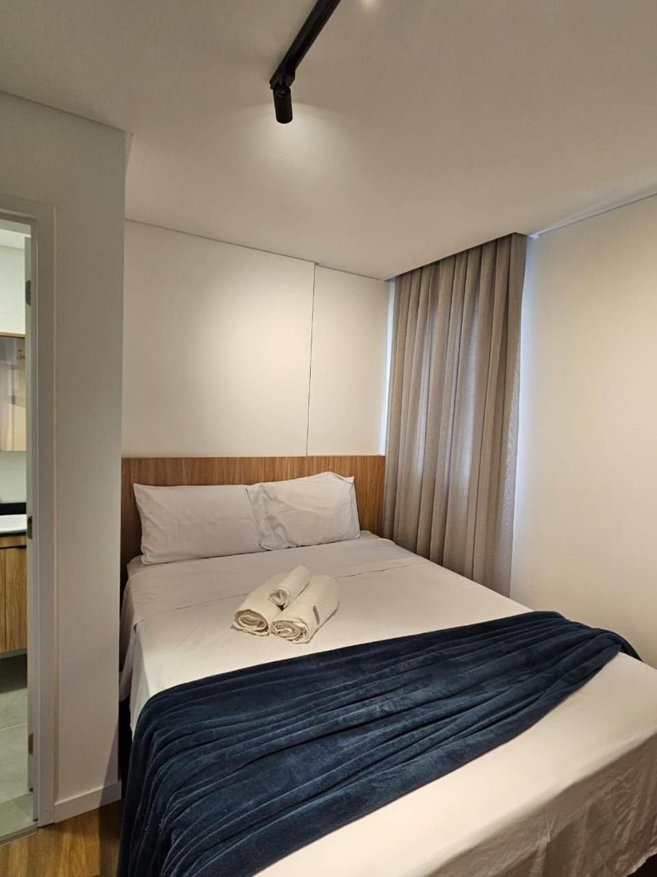 Novo Com Ar/c Perto Do Shopping Apartamento